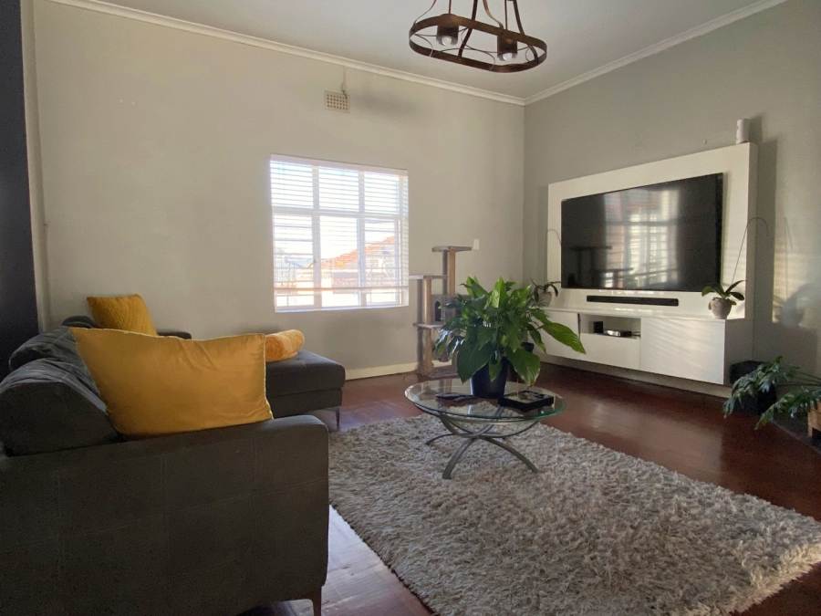 3 Bedroom Property for Sale in Kenilworth Upper Western Cape